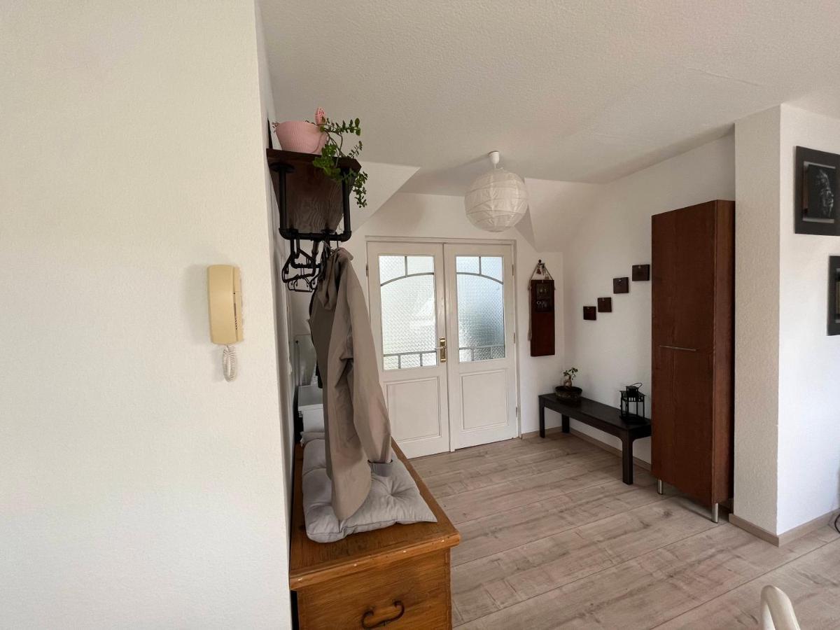 105 Qm Neues Klimatisiertes Appartment Fuer Familien Privater Parkplatz Chemnitz Buitenkant foto